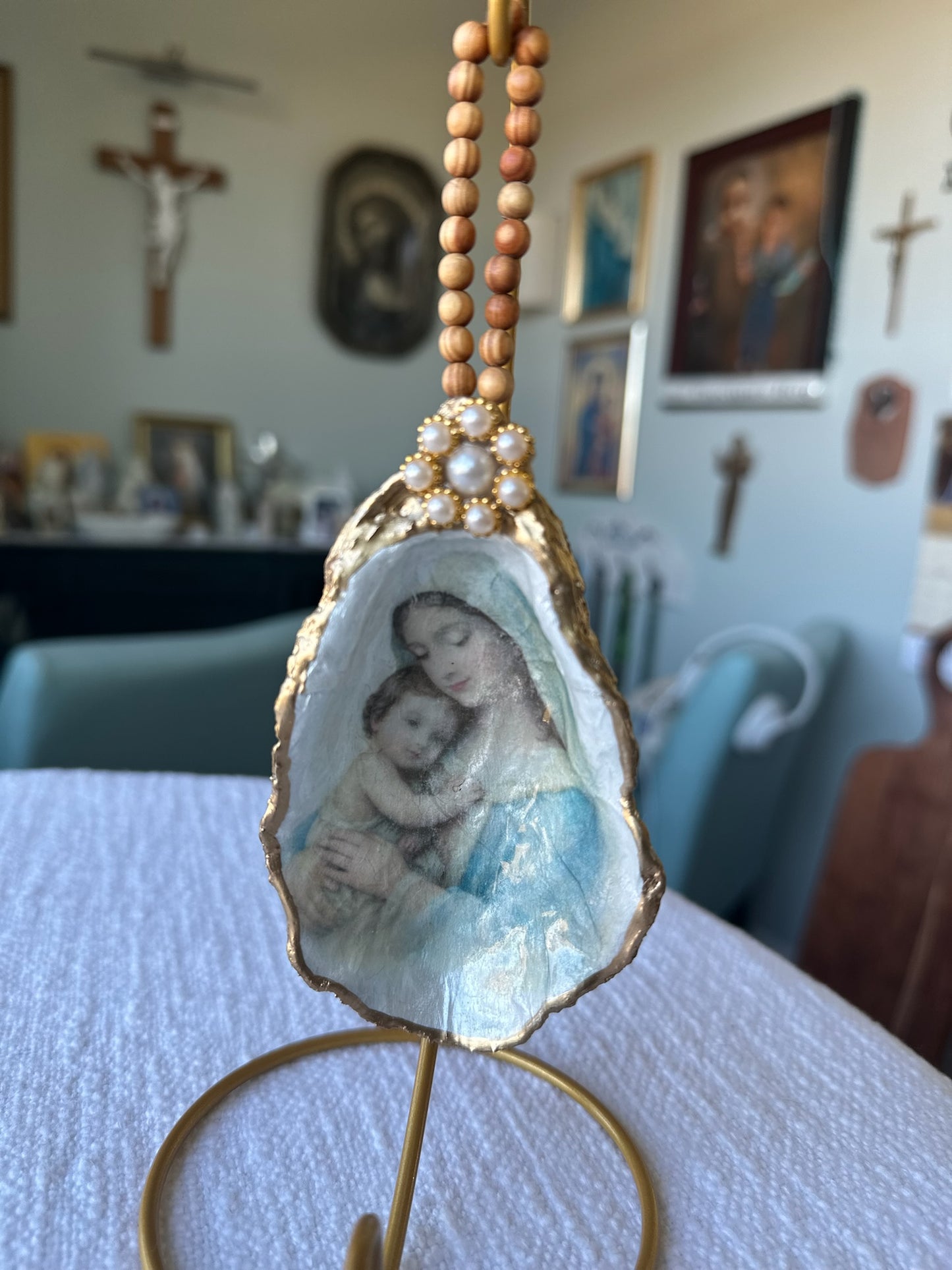 Madonna and Child Hanging Oyster Shell Ornament