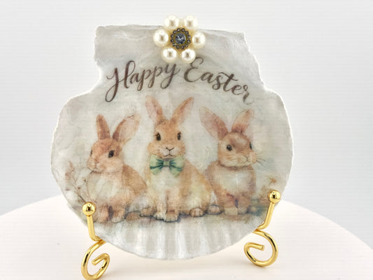 Decorative plate with 'Happy Easter' text and rabbit illustration on a white background