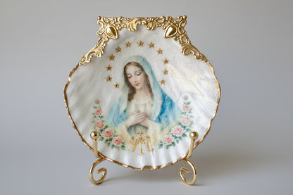 Immaculate Heart of Mary Scallop Shell Display